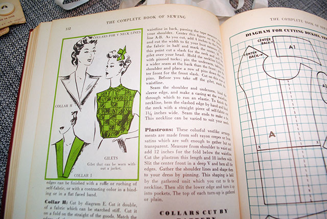 The Complete Book of Sewing (1949)