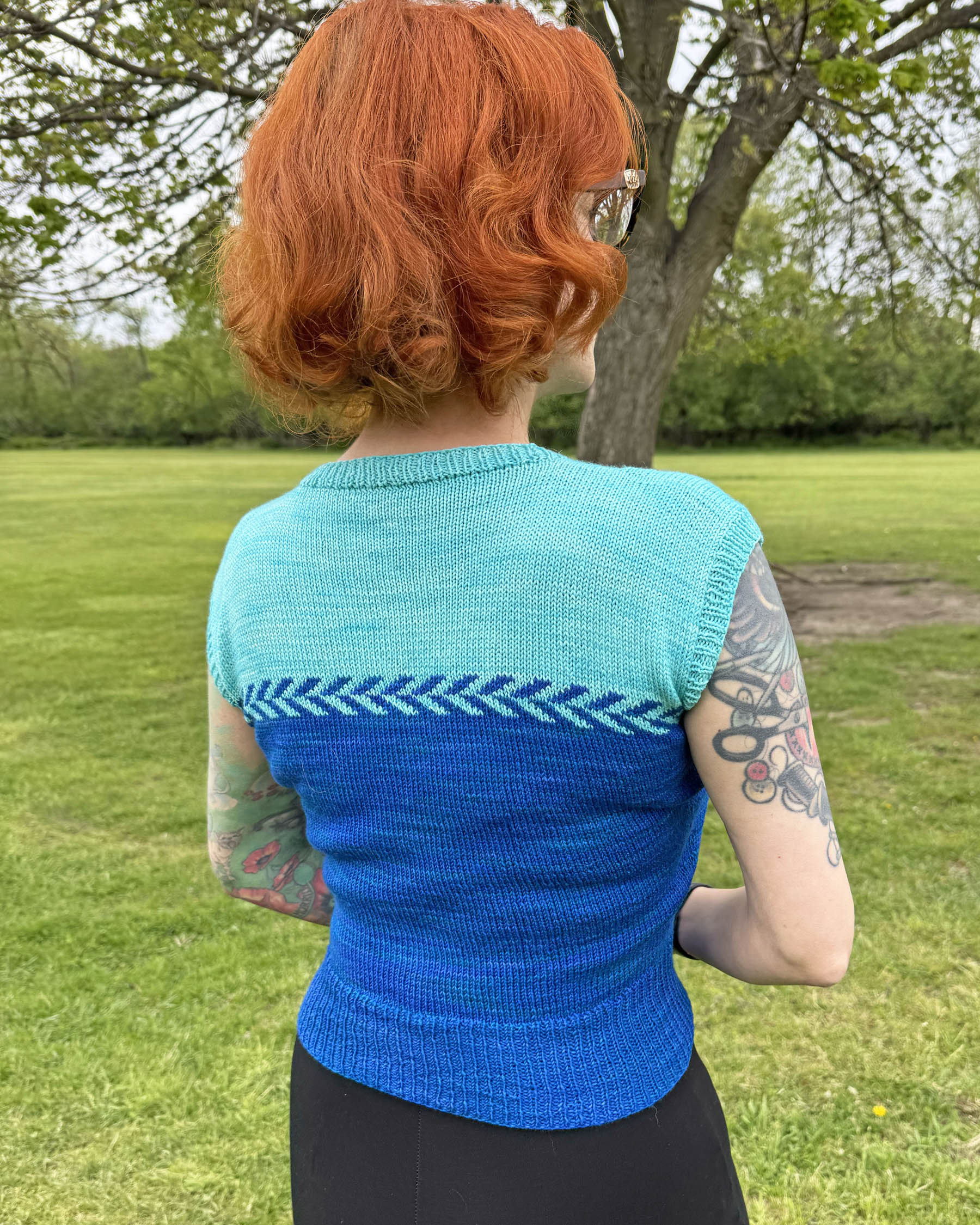 Two-color Countertone Top pattern shown from back view
